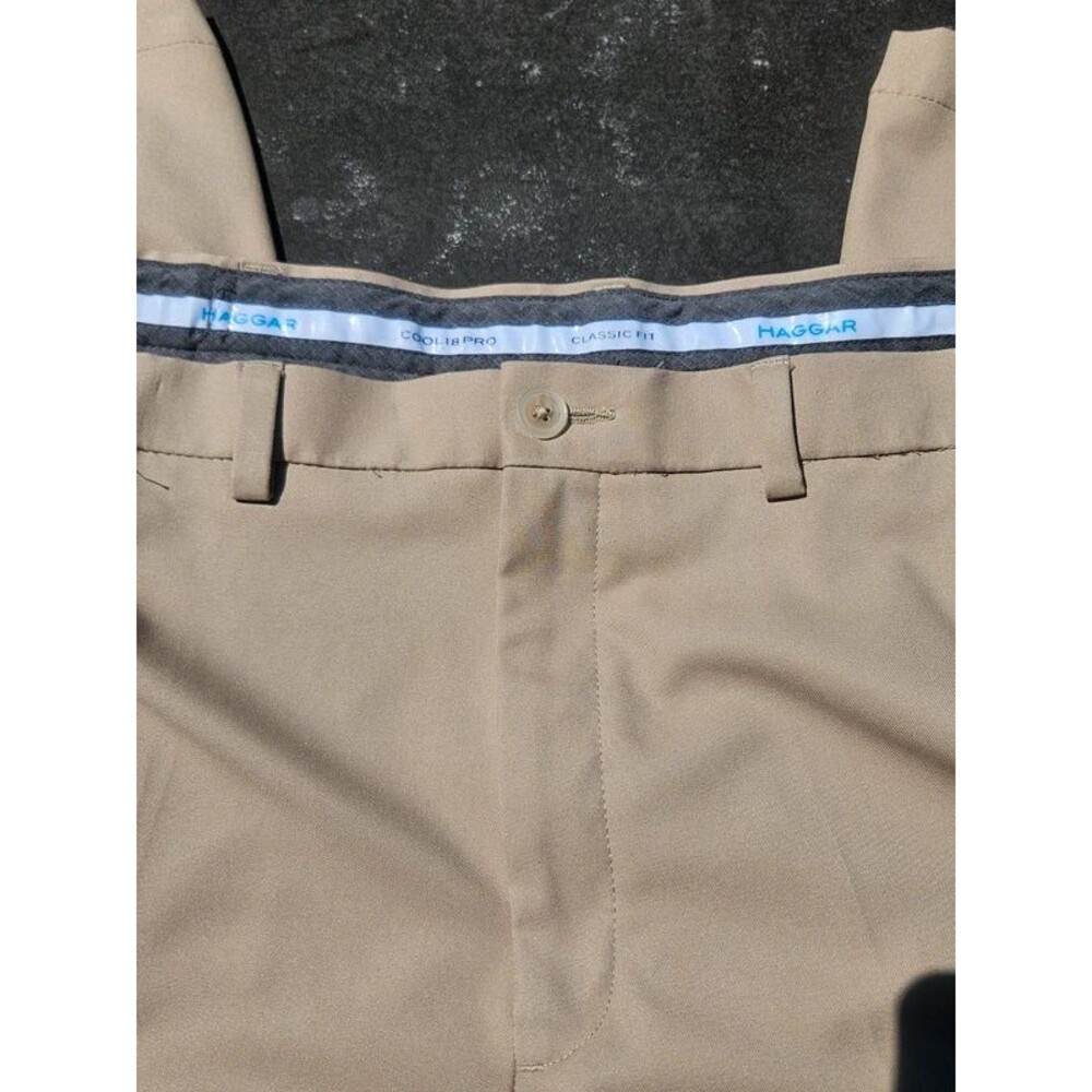 Haggar Cool 18 Pro Classic Fit Dress Pants Men's 42x29 Khaki Tan 100% Polyester